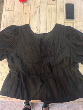 AE Black Tie-Front Puff Sleeve Women's Top xl